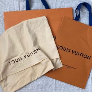 Louis Vuitton Dustbag and bag for LV Métis.